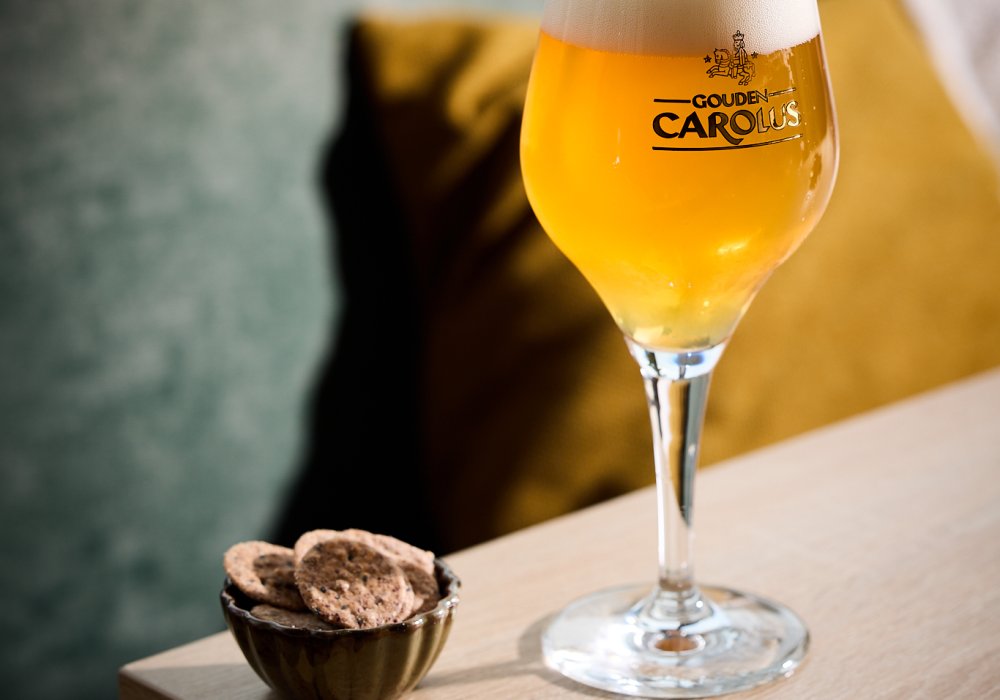 Slider gallery image